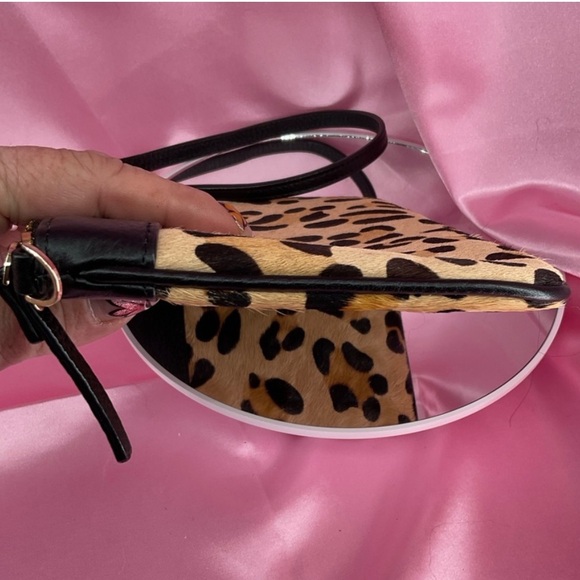 Kate Spade Lolly Calf Hair Animal Print Wristlet - Picture 4 of 8